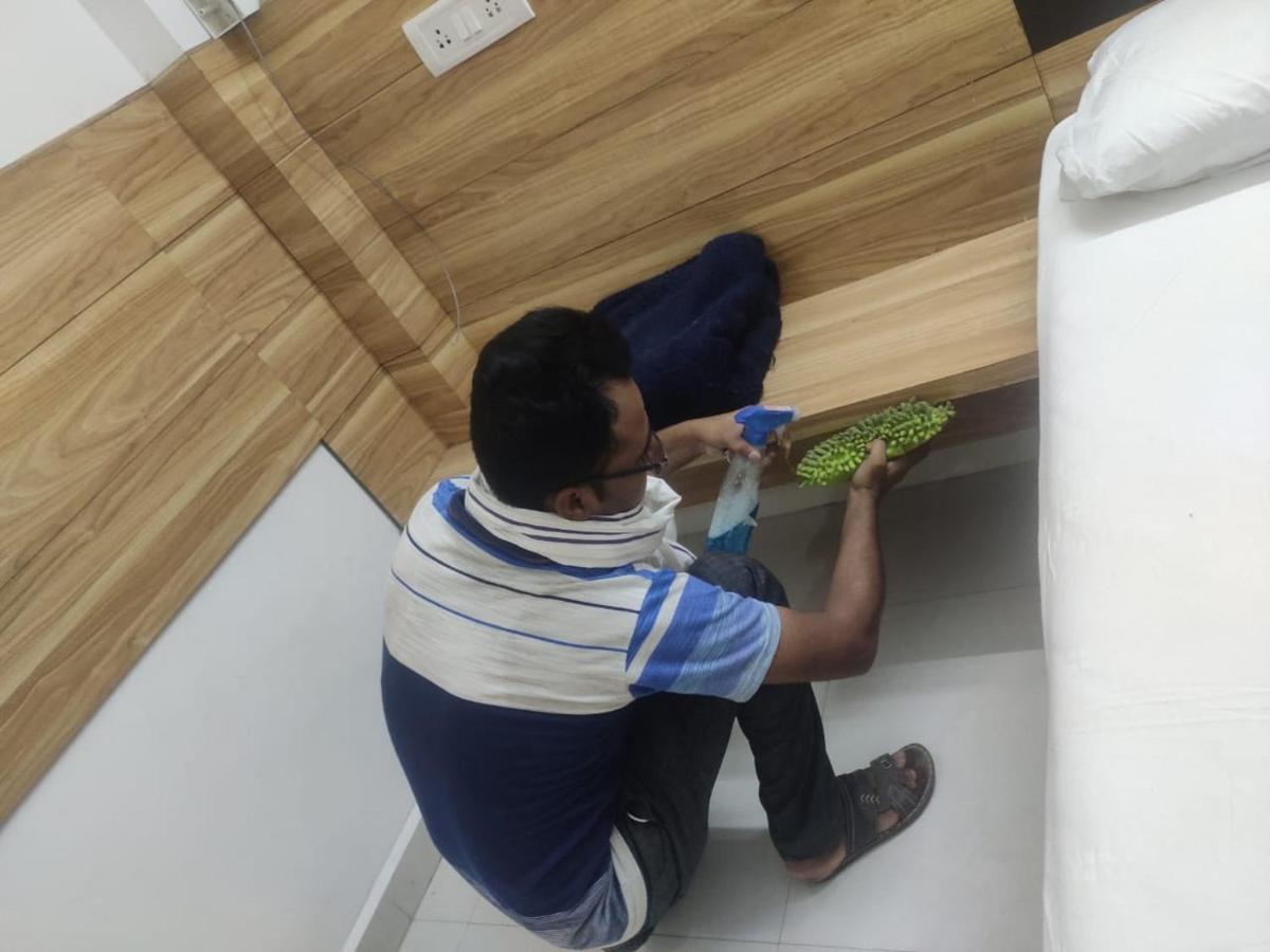 Hotel Parth Sitapur Muafi Buitenkant foto